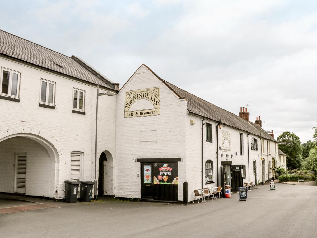 5 Windermere Stourport Buitenkant foto